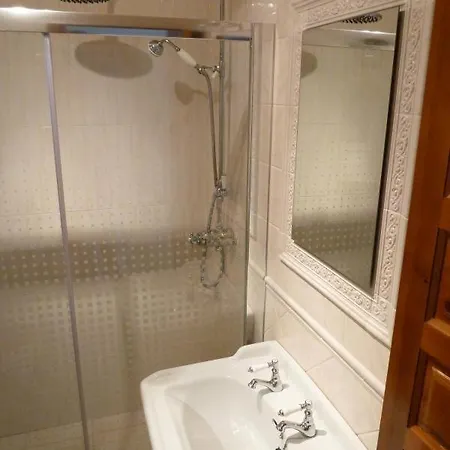 1 Bed Traditional Holiday Oasis Capistrano Spain Hébergement de vacances *